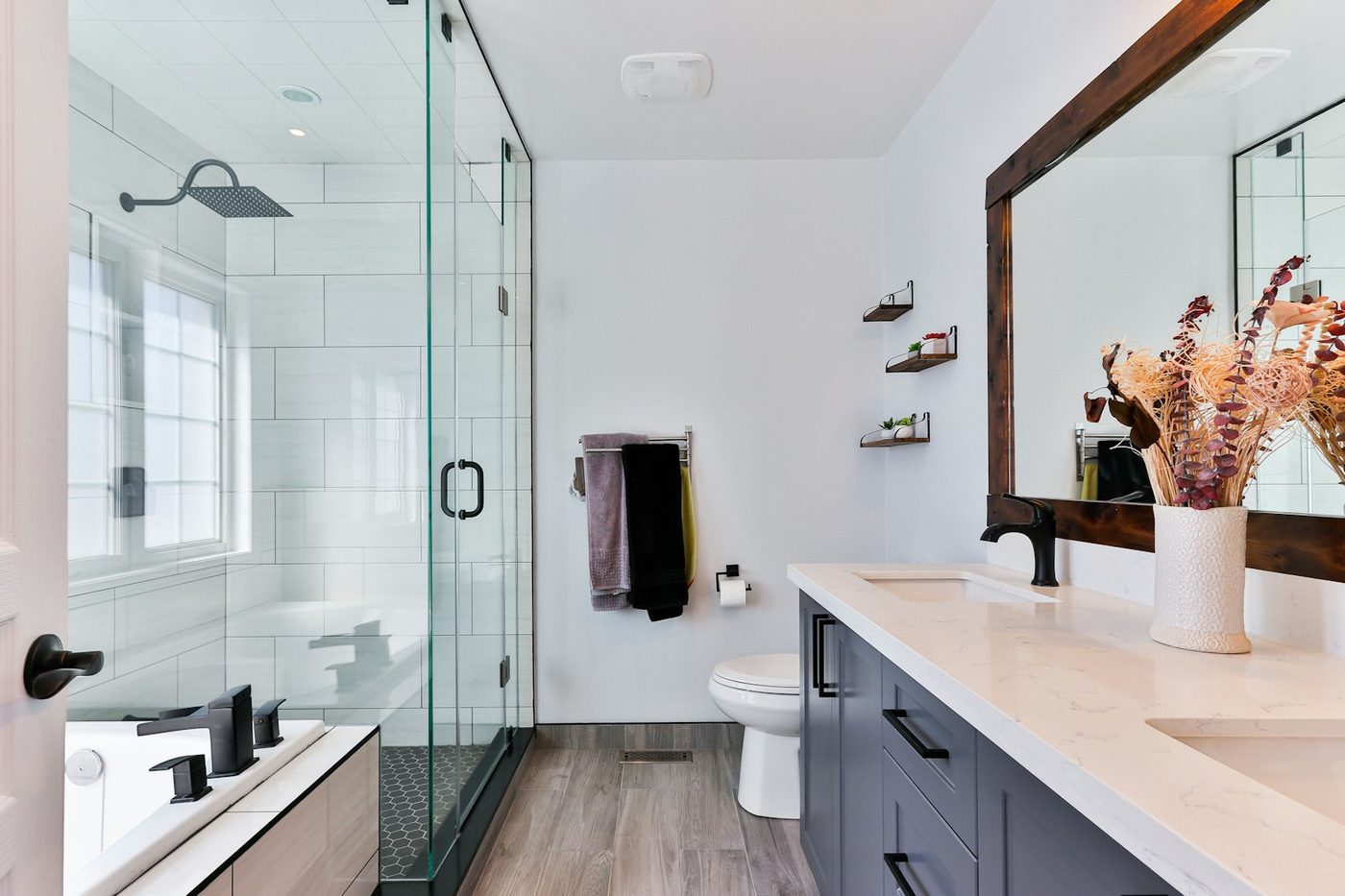 Move-In / Move-Out Cleaning by Happy Tide Cleaning Services